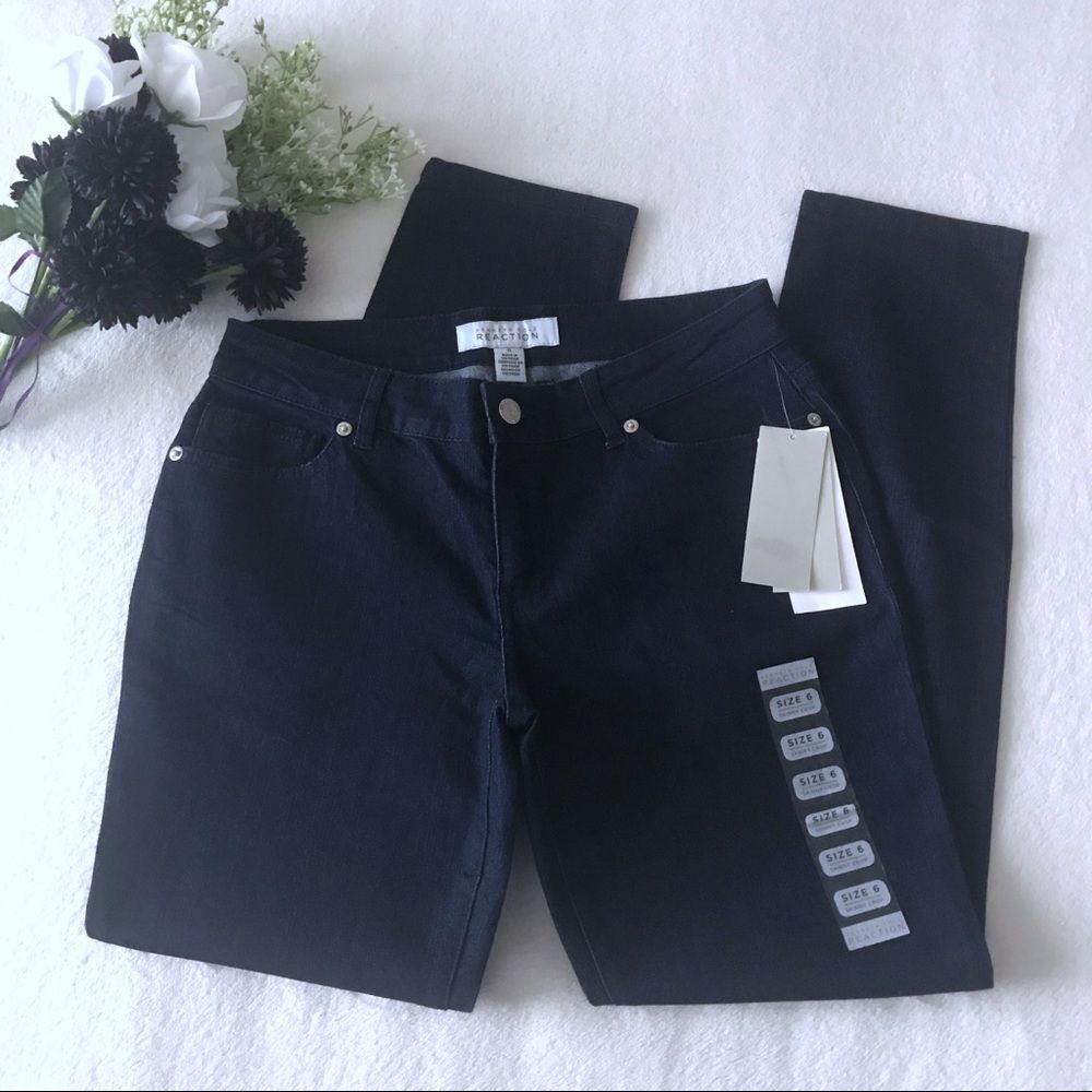 Kenneth Cole Reaction Skinny Crop Jeans Size 6 Dark Denim